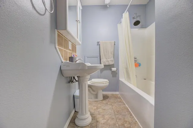 $175,000 | 1114 Red Sky Court, Winfield, KS 67156