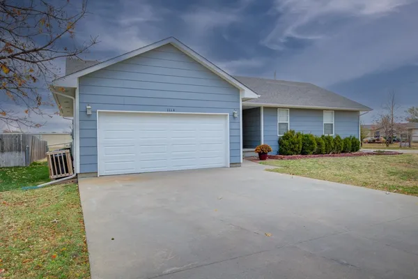 $175,000 | 1114 Red Sky Court, Winfield, KS 67156