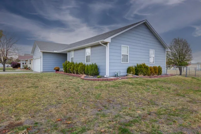 $175,000 | 1114 Red Sky Court, Winfield, KS 67156
