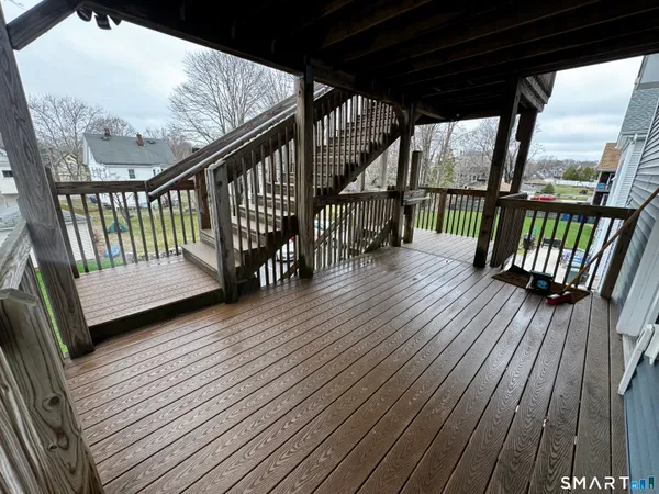 $2,200 | 25 Lester Avenue, Unit 2, Stonington, CT 06379