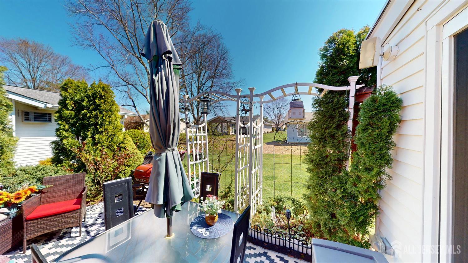 452A Closter Road, Unit B Monroe Township, NJ 08831 - Photo 18 of 46 an outdoor view of garden