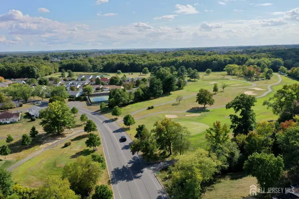 $350,000 | 452A Closter Road, Unit B, Monroe Township, NJ 08831