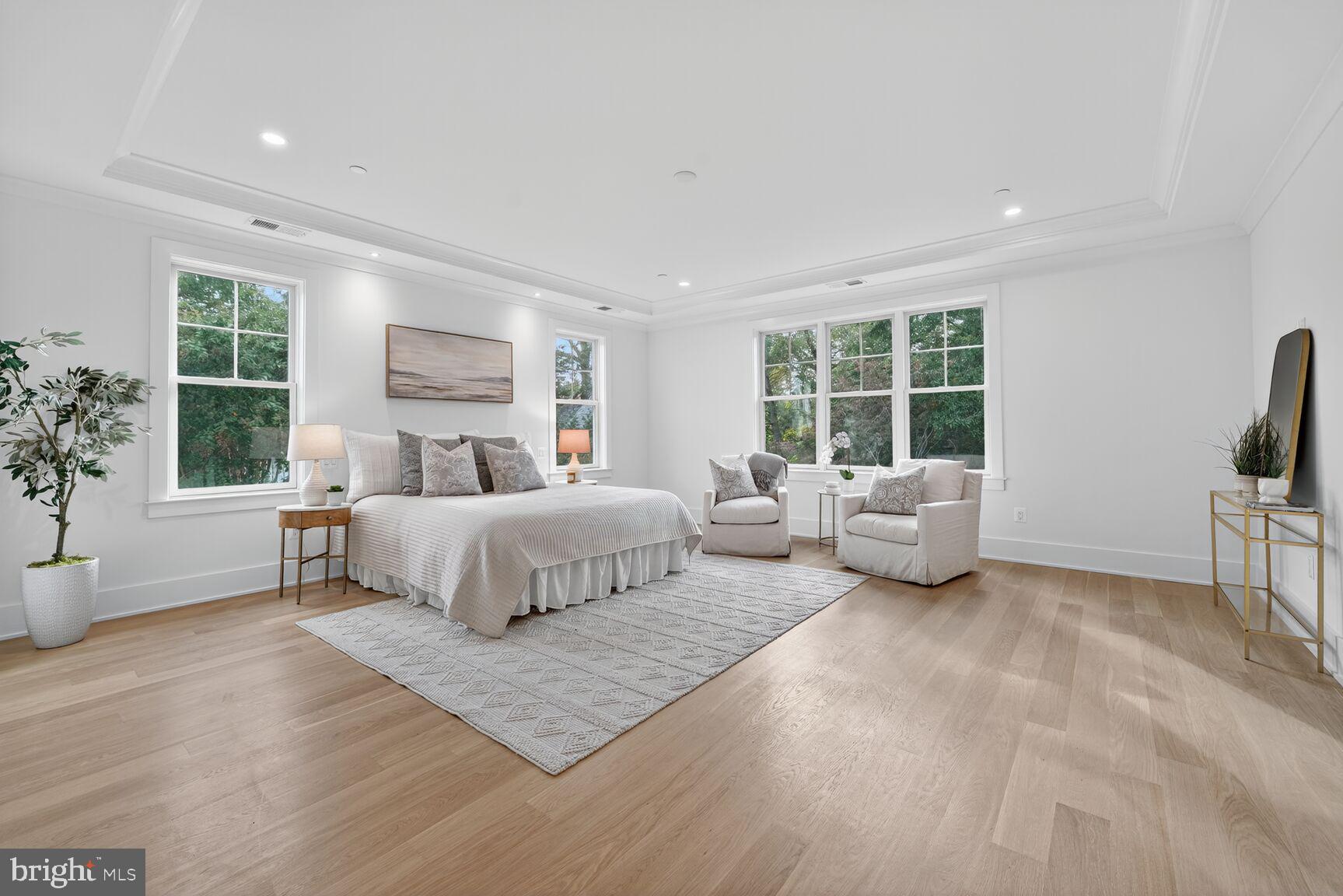 7804 Custer Road Bethesda, MD 20814 - Photo 11 of 29 Primary Bedroom