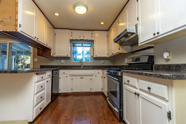 $419,000 | 1705 Larkspur Place, Turlock, CA 95380