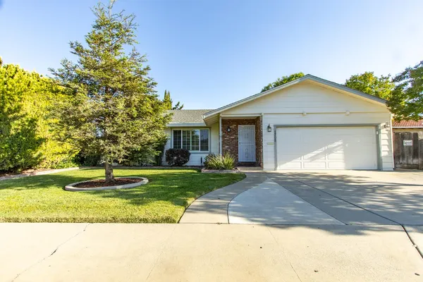 $419,000 | 1705 Larkspur Place, Turlock, CA 95380