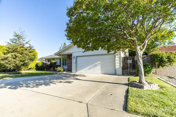 $419,000 | 1705 Larkspur Place, Turlock, CA 95380