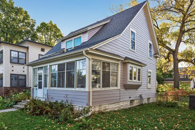 $355,000 | 2124 Dayton Avenue, St. Paul, MN 55104