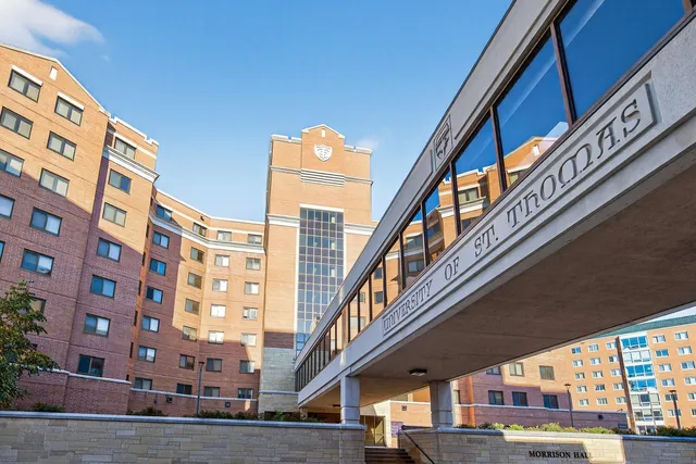 $355,000 | 2124 Dayton Avenue, St. Paul, MN 55104