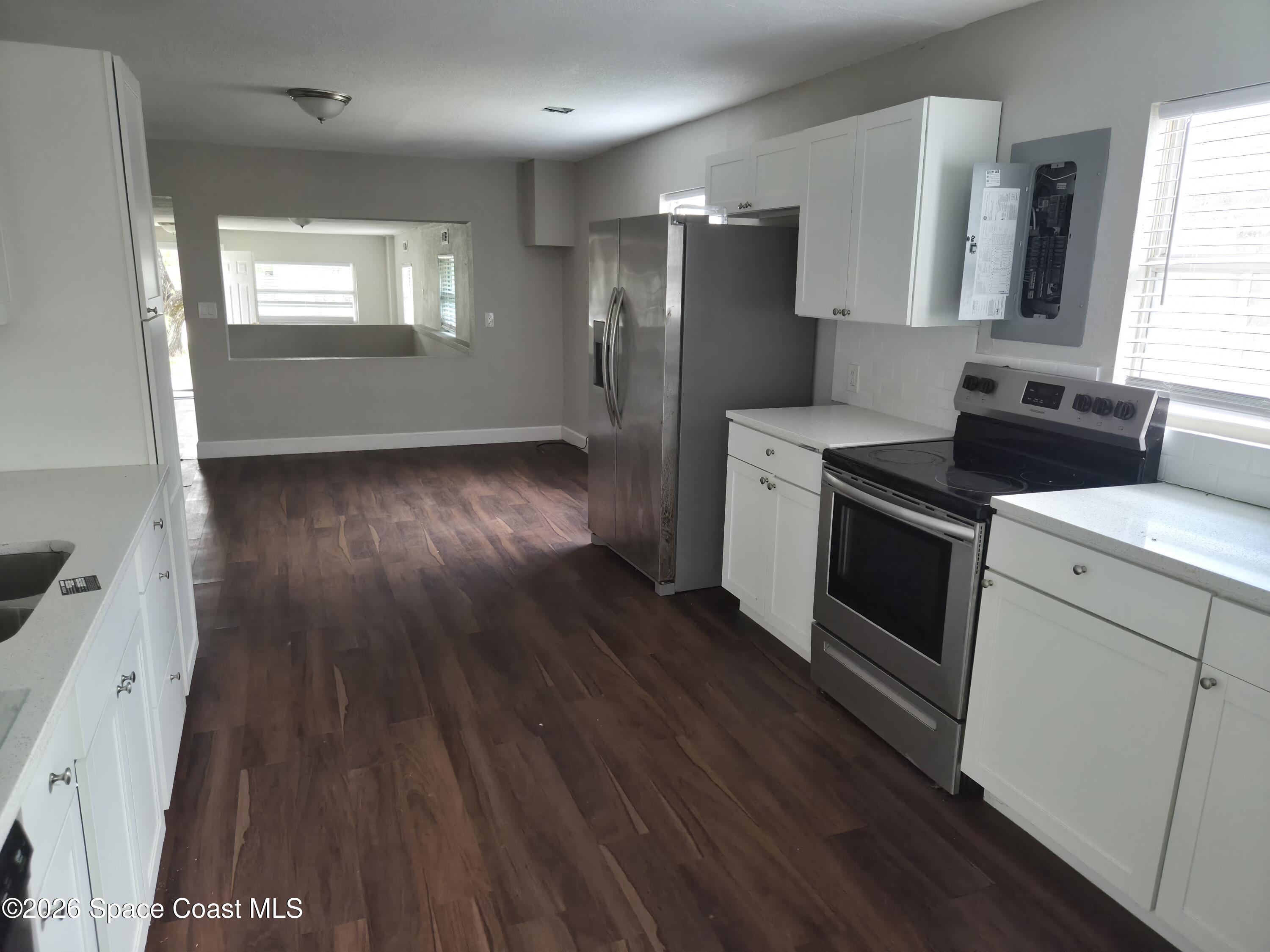 2263 Monroe Street Melbourne, FL 32905 - Photo 17 of 21 20260605_141414
