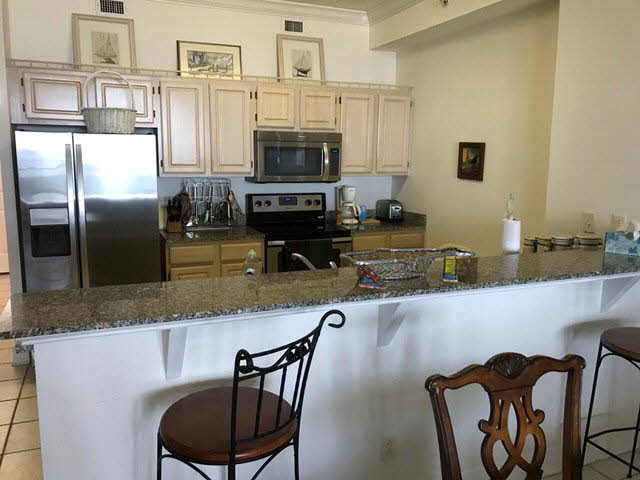 27284 Gulf Road, Unit 712 Orange Beach, AL 36561 - Photo 7 of 30 Kitchen