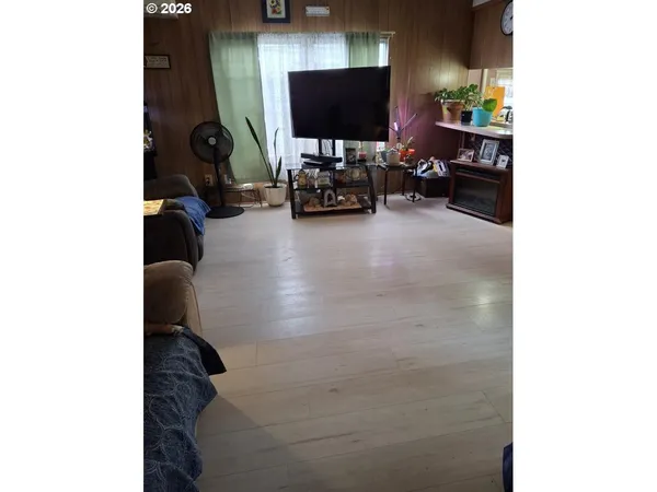 $34,900 | 3950 Coburg Road, Unit 3, Eugene, OR 97408