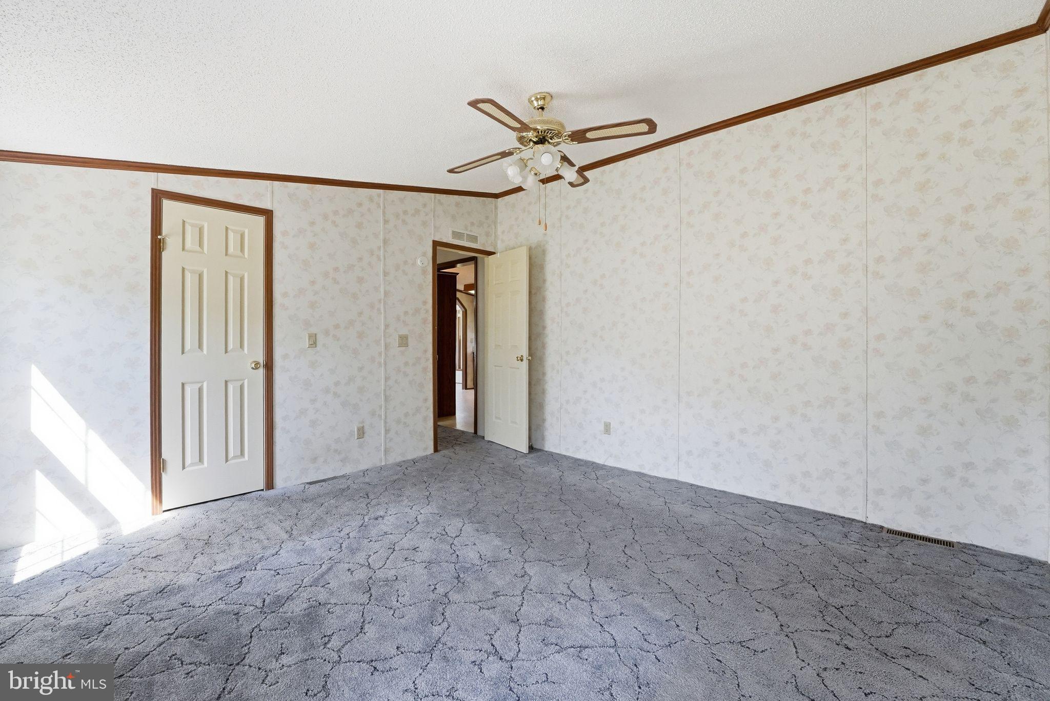 25325 Independence Road Unionville, VA 22567 - Photo 22 of 51 Primary Bedroom