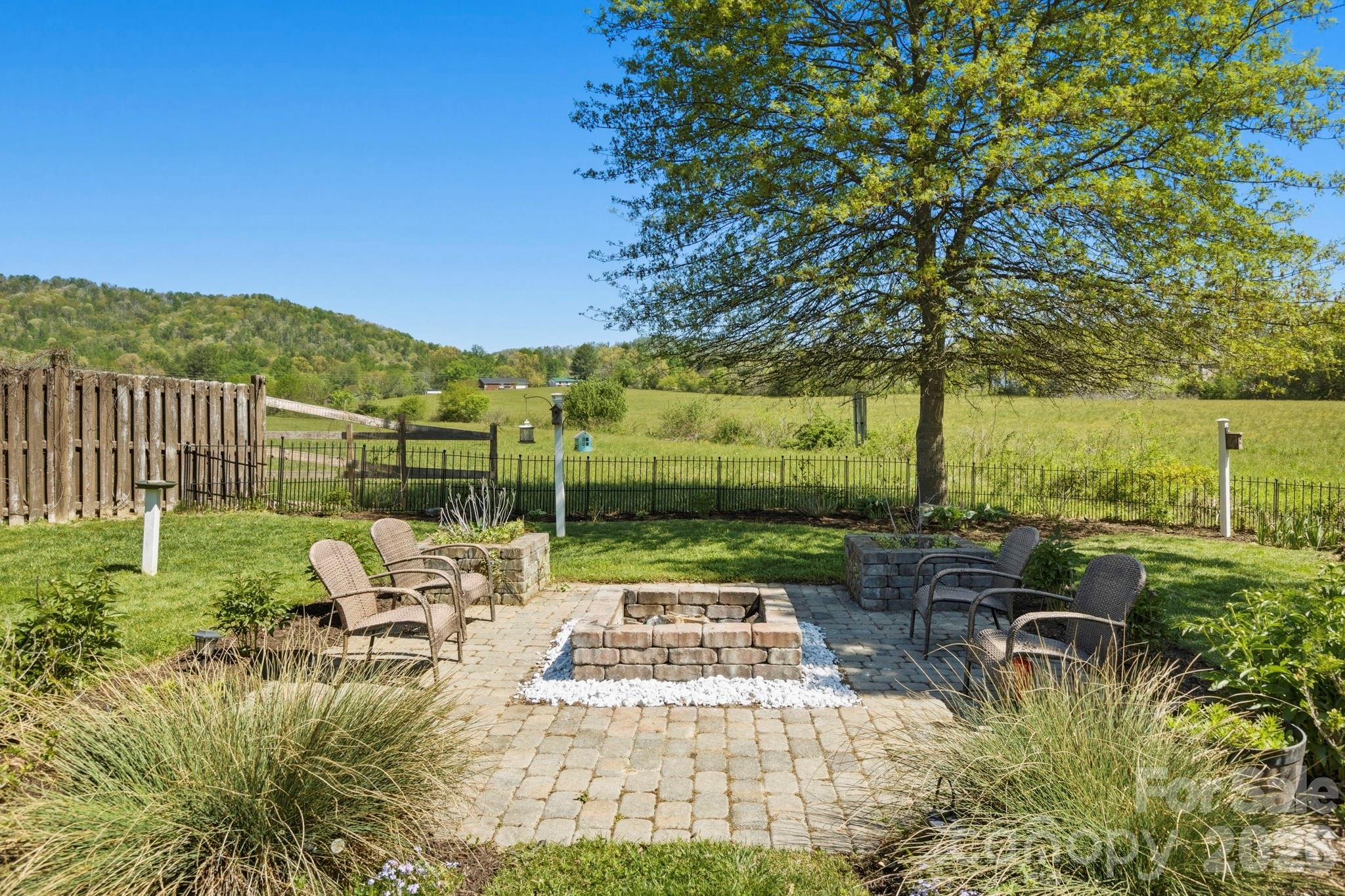 497 English Oak Road Fletcher, NC 28732 - Photo 38 of 46