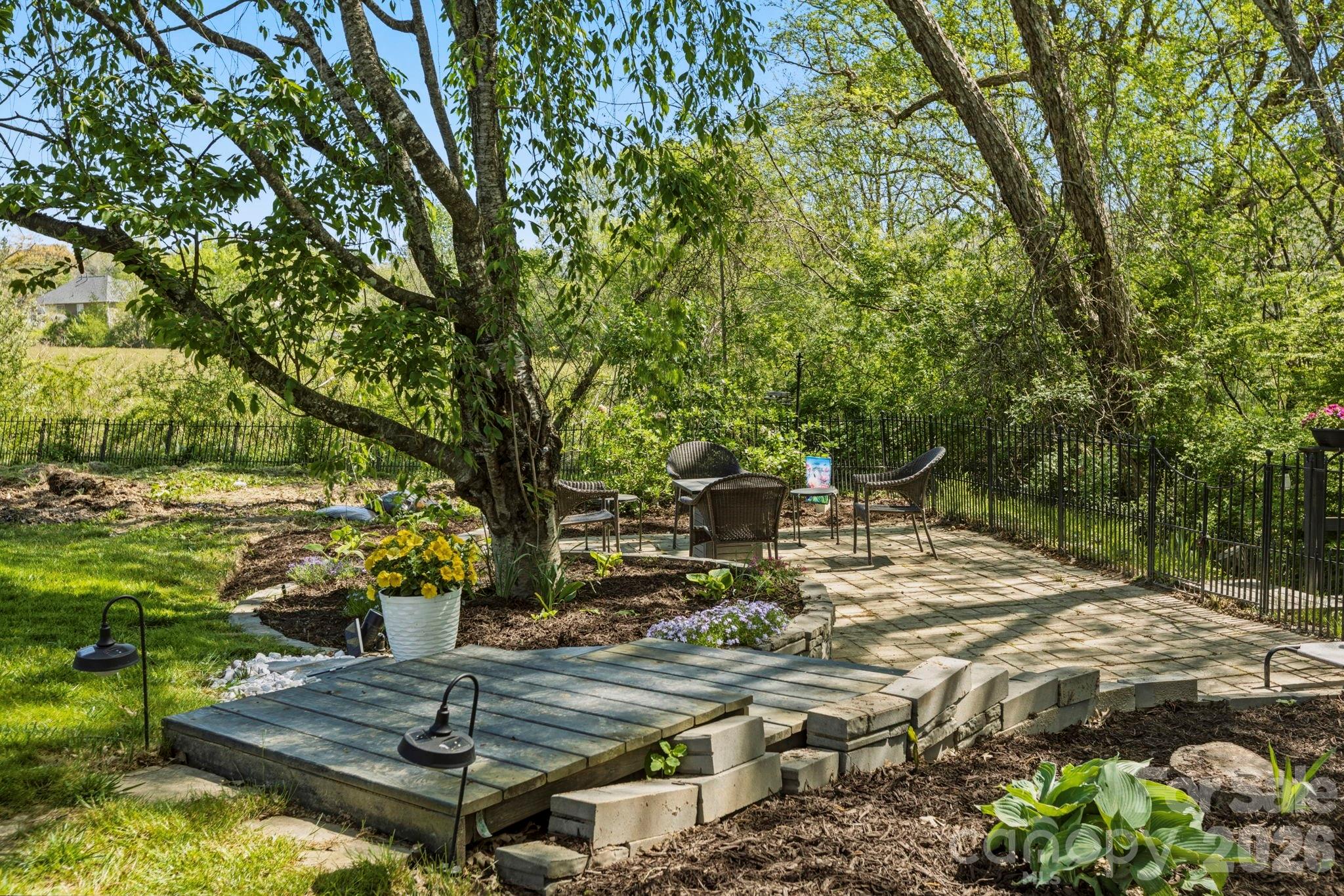 497 English Oak Road Fletcher, NC 28732 - Photo 40 of 46