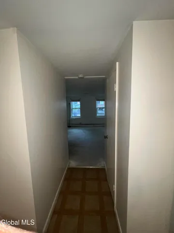 $1,250 | 242 Elm Street, Unit BSMT, Albany, NY 12202