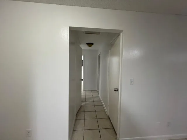 $1,825 | 523 South K Street, Unit 7, Lake Worth Beach, FL 33460