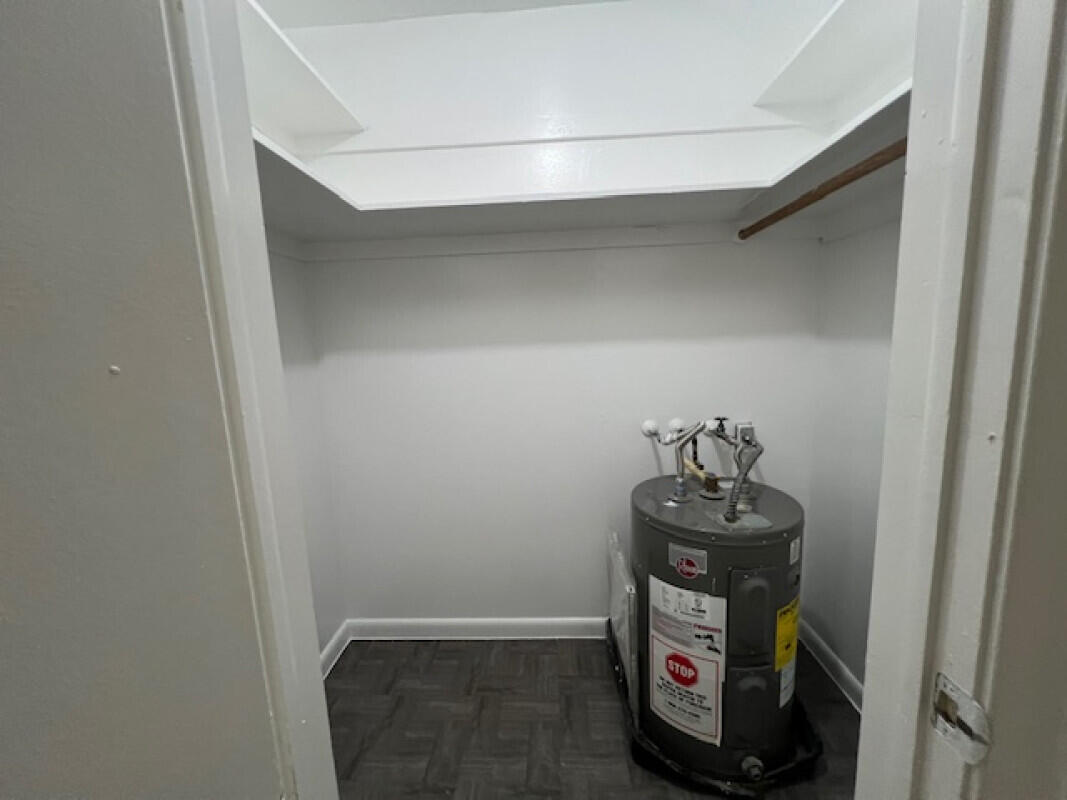 523 South K Street, Unit 7 Lake Worth Beach, FL 33460 - Photo 10 of 14 IMG_9145jpg