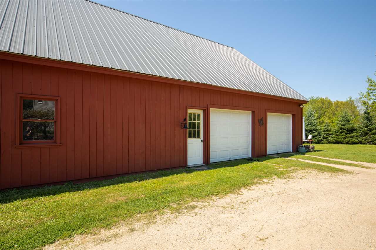 170 Garrison Road Dover, NH 03820 - Photo 7 of 39