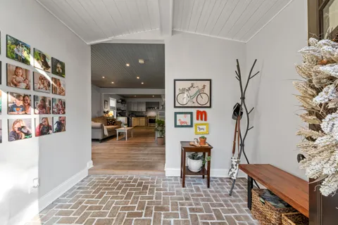 $499,000 | W3608 Glenmore Avenue, Linn, WI 53147