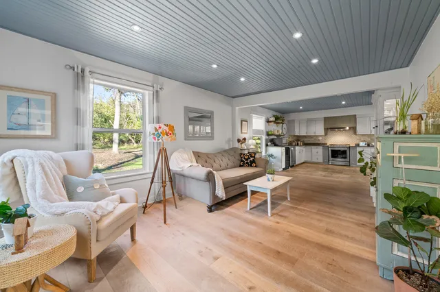 $499,000 | W3608 Glenmore Avenue, Linn, WI 53147