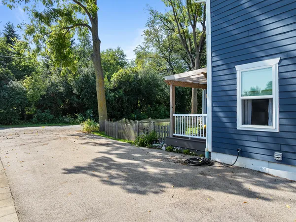 $499,000 | W3608 Glenmore Avenue, Linn, WI 53147