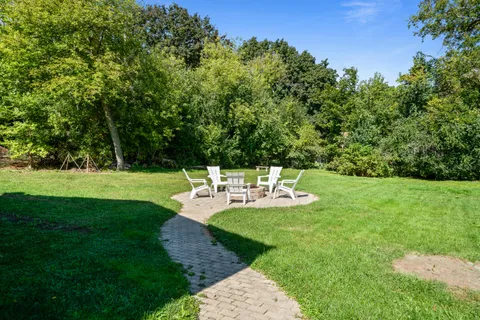 $499,000 | W3608 Glenmore Avenue, Linn, WI 53147