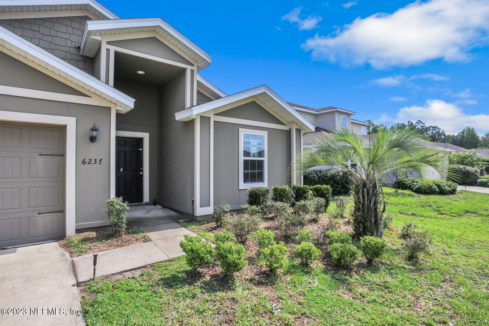 6237 Daylilly Road Macclenny, FL 32063 - Photo 3 of 28 24_IMG_4864_mls