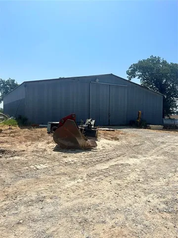 $1,750,000 | 5394 West Highway 199, Springtown, TX 76082