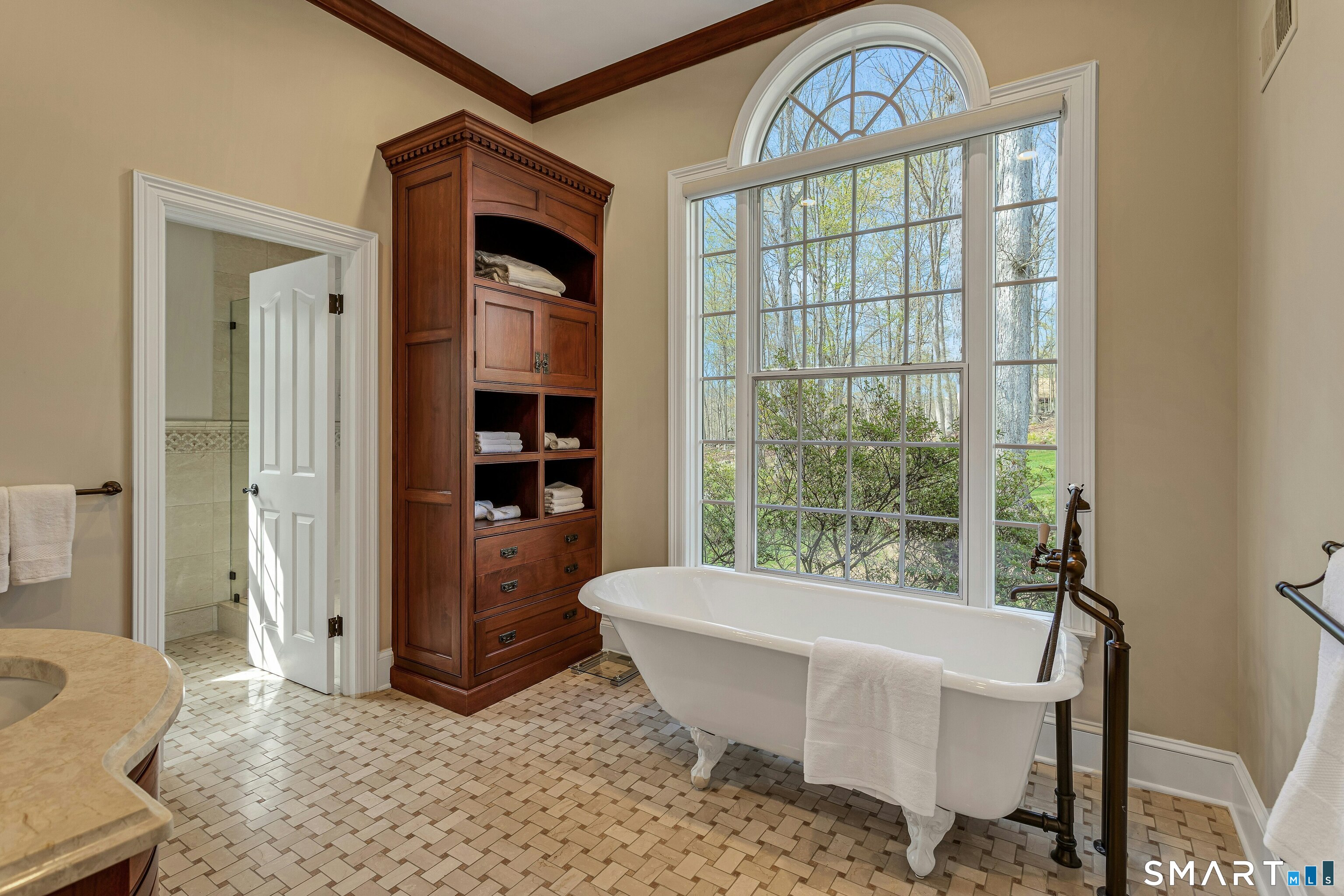 46 Wakeman Road New Canaan, CT 06840 - Photo 20 of 38