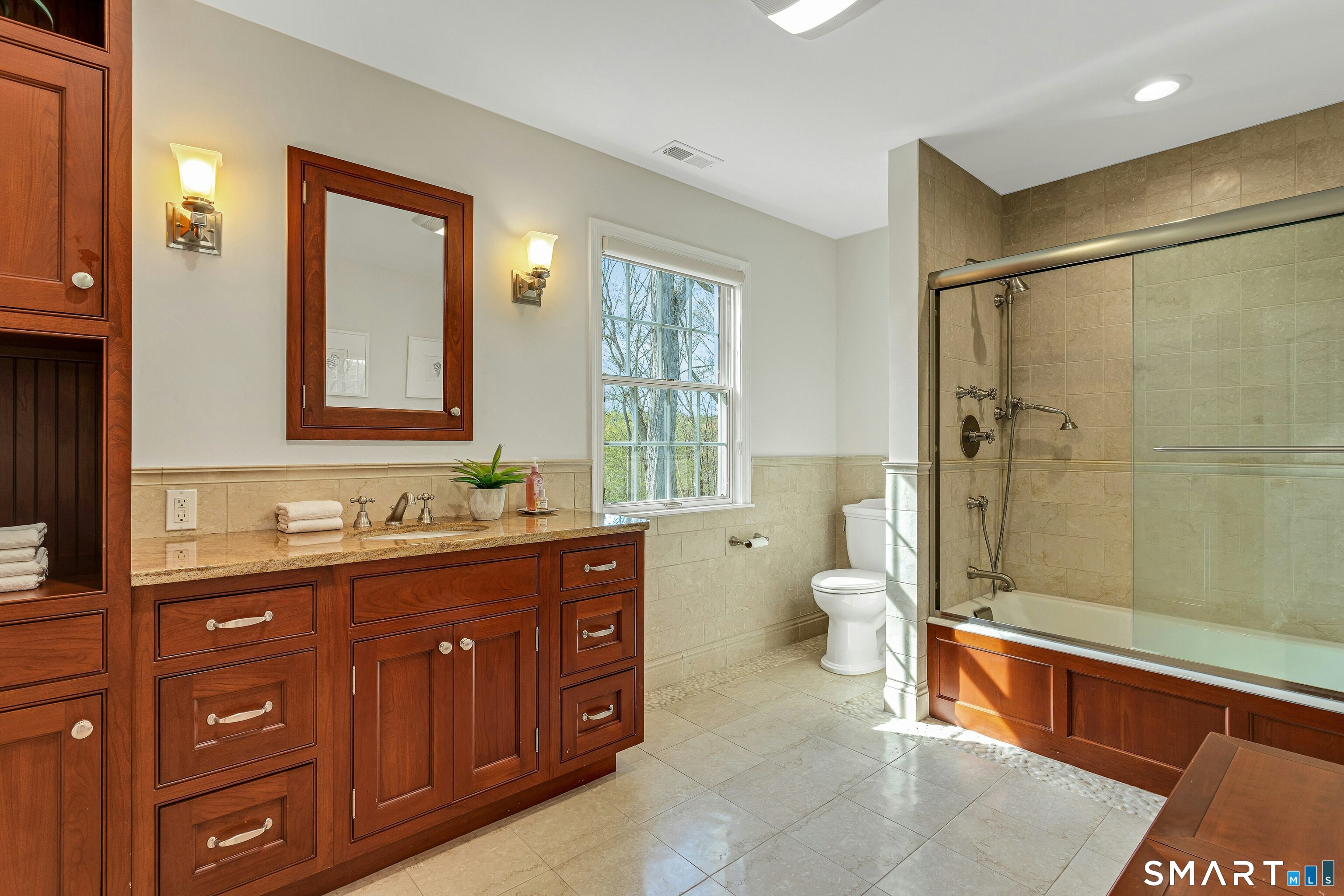 46 Wakeman Road New Canaan, CT 06840 - Photo 26 of 38