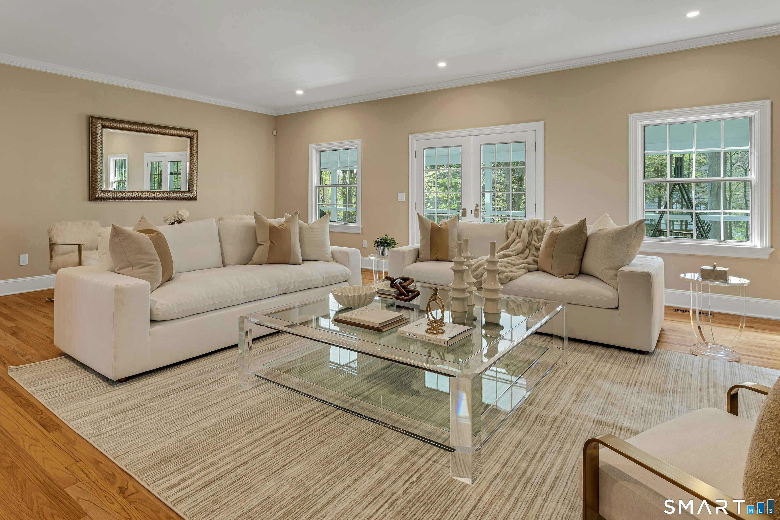 46 Wakeman Road New Canaan, CT 06840 - Photo 5 of 38