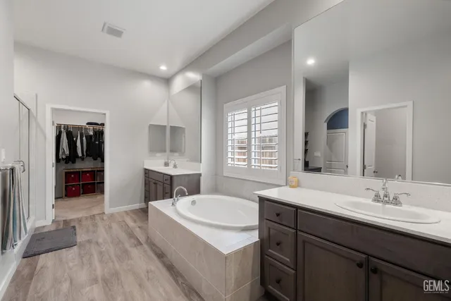 $872,000 | Undisclosed Address, Bakersfield, CA 93314