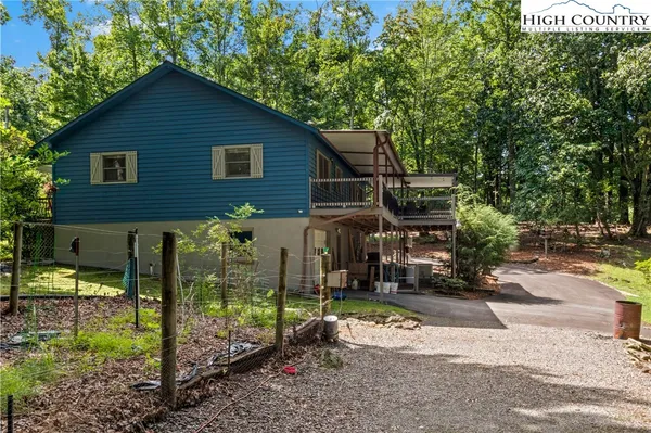 $412,000 | 1502 Greenstreet Drive, Traphill, NC 28685