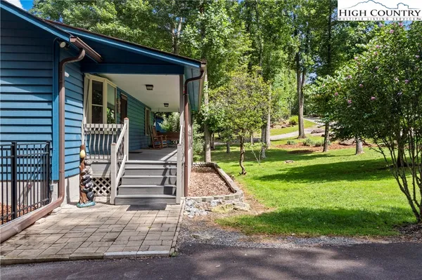 $412,000 | 1502 Greenstreet Drive, Traphill, NC 28685