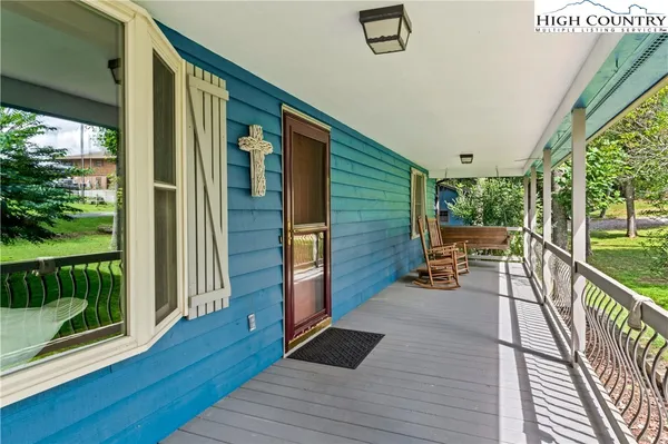 $412,000 | 1502 Greenstreet Drive, Traphill, NC 28685