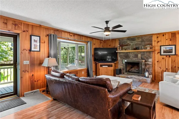 $412,000 | 1502 Greenstreet Drive, Traphill, NC 28685