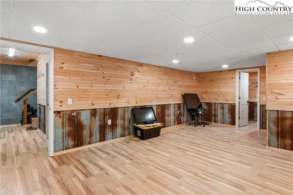 $412,000 | 1502 Greenstreet Drive, Traphill, NC 28685