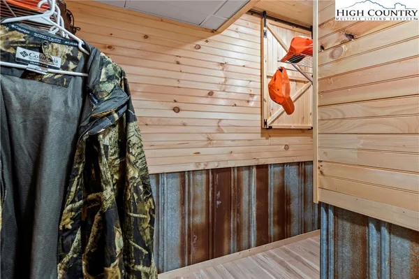 $412,000 | 1502 Greenstreet Drive, Traphill, NC 28685