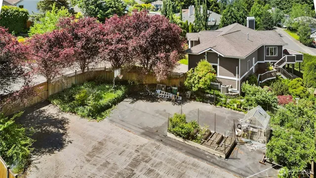 $1,290,000 | 12232 Southeast 80th Way, Newcastle, WA 98056