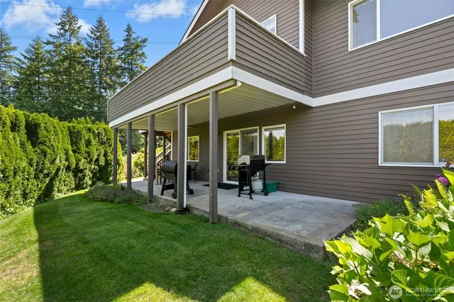 $1,290,000 | 12232 Southeast 80th Way, Newcastle, WA 98056