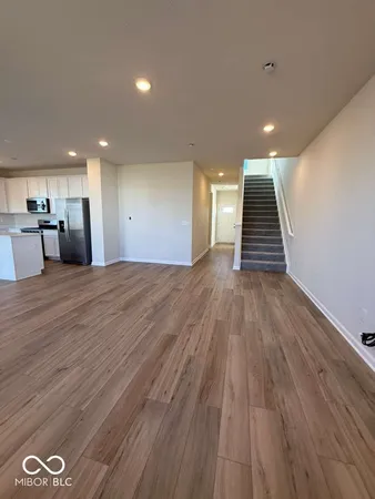 $2,400 | 3815 Sterling Drive, Whitestown, IN 46075