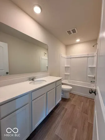 $2,400 | 3815 Sterling Drive, Whitestown, IN 46075