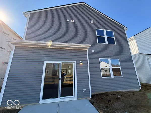 $2,400 | 3815 Sterling Drive, Whitestown, IN 46075