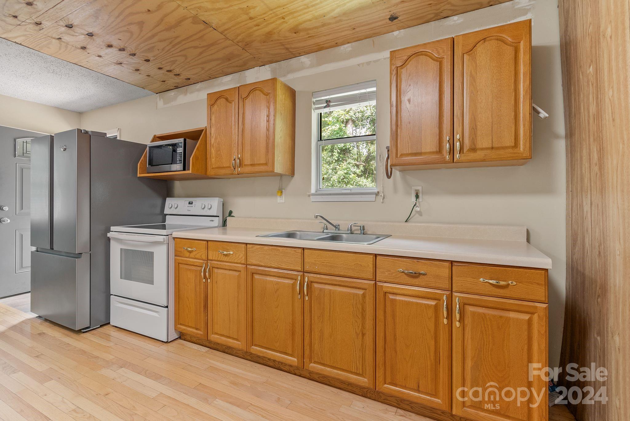 966 Granny Shepherd Road Mars Hill, NC 28754 - Photo 11 of 40 Gallery Image 11