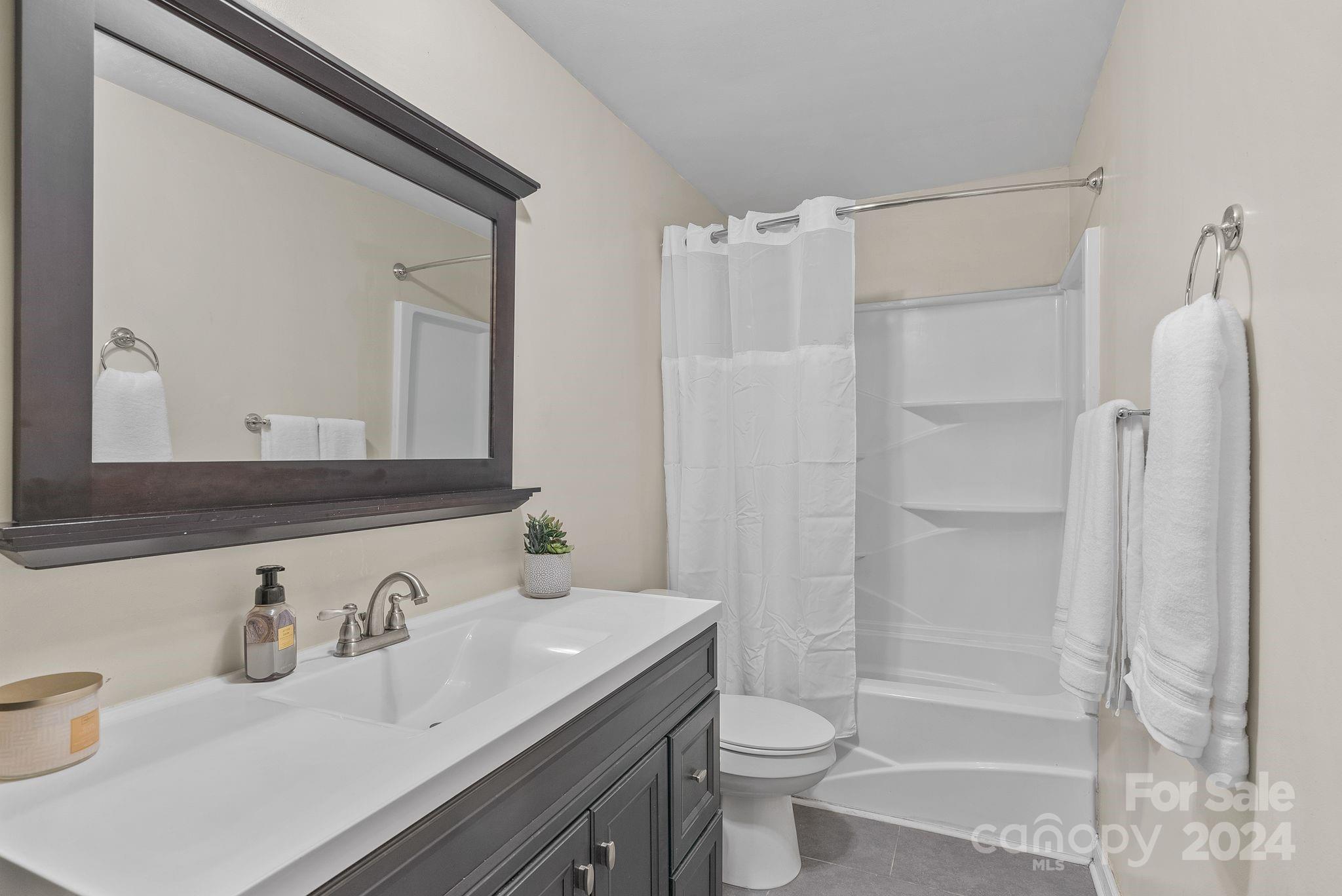 966 Granny Shepherd Road Mars Hill, NC 28754 - Photo 15 of 40 Gallery Image 15