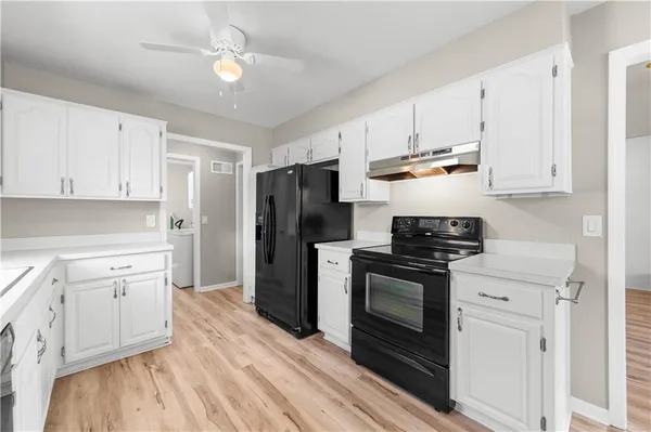 $440,000 | 9912 Knox Drive, Overland Park, KS 66212