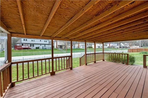 $410,000 | 9912 Knox Drive, Overland Park, KS 66212