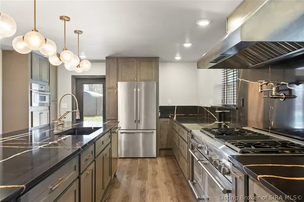$545,000 | 9591 Pekin Road, Borden, IN 47106