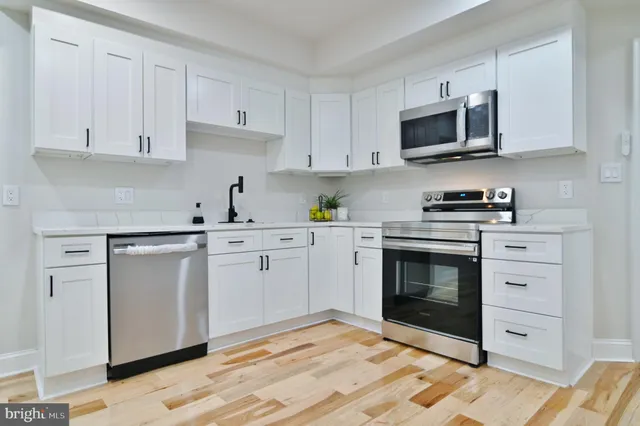 $645,000 | 1034 Greenview Drive, Basye, VA 22810