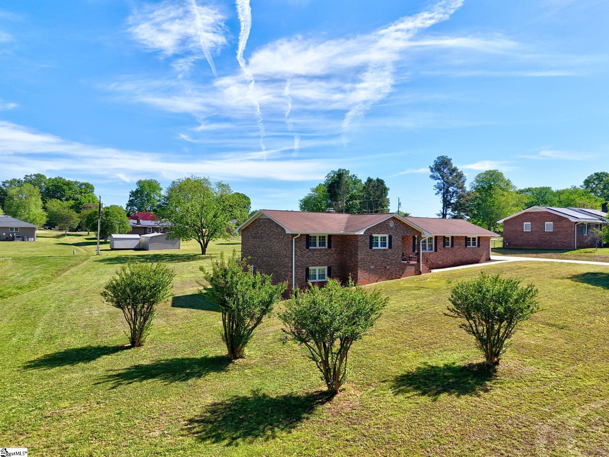 105 Lowry Road Anderson, SC 29621 - Photo 32 of 40 Gallery Image 32